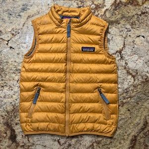 Boys Patagonia down vest